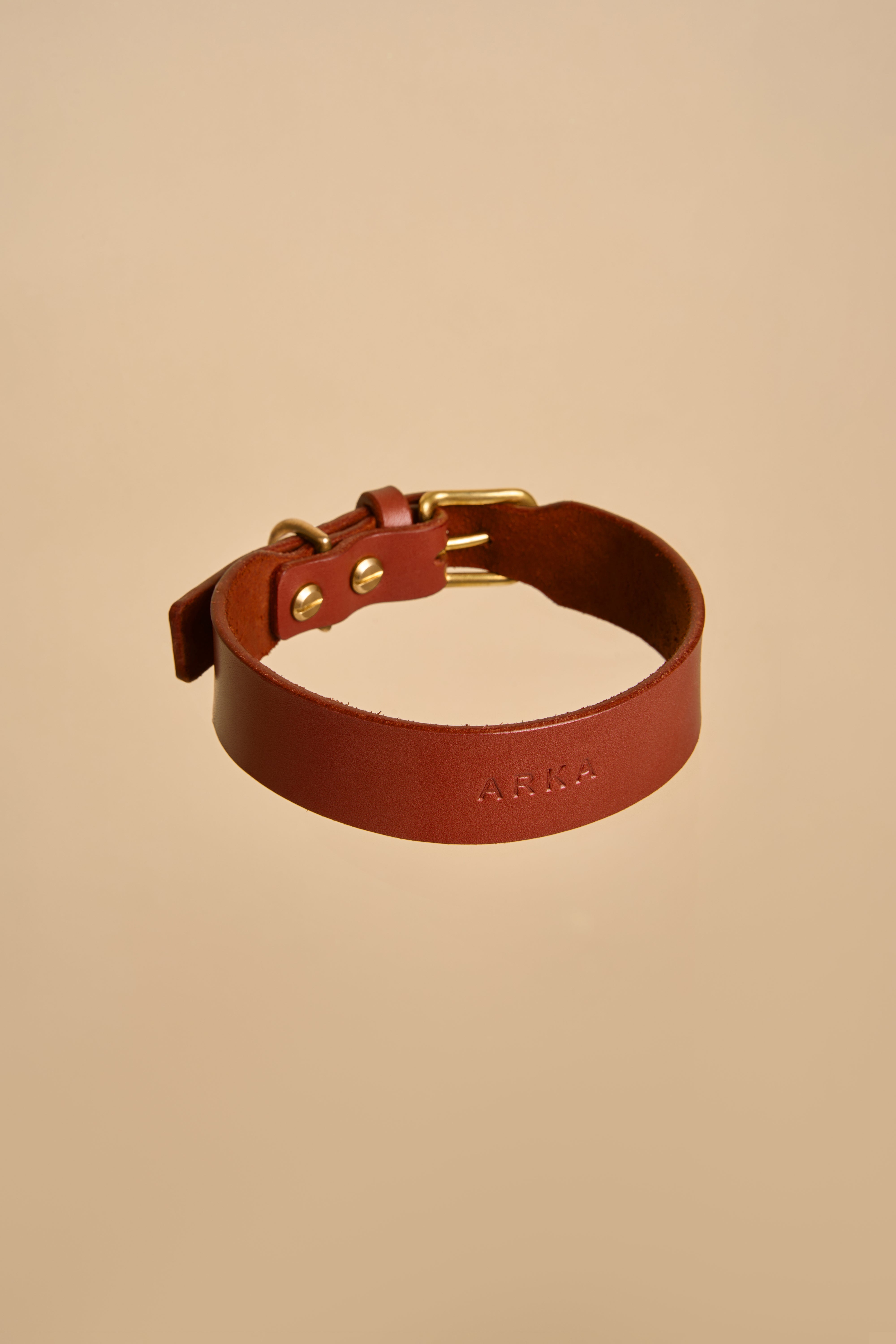 Vero Classic Dog Collar in Brown